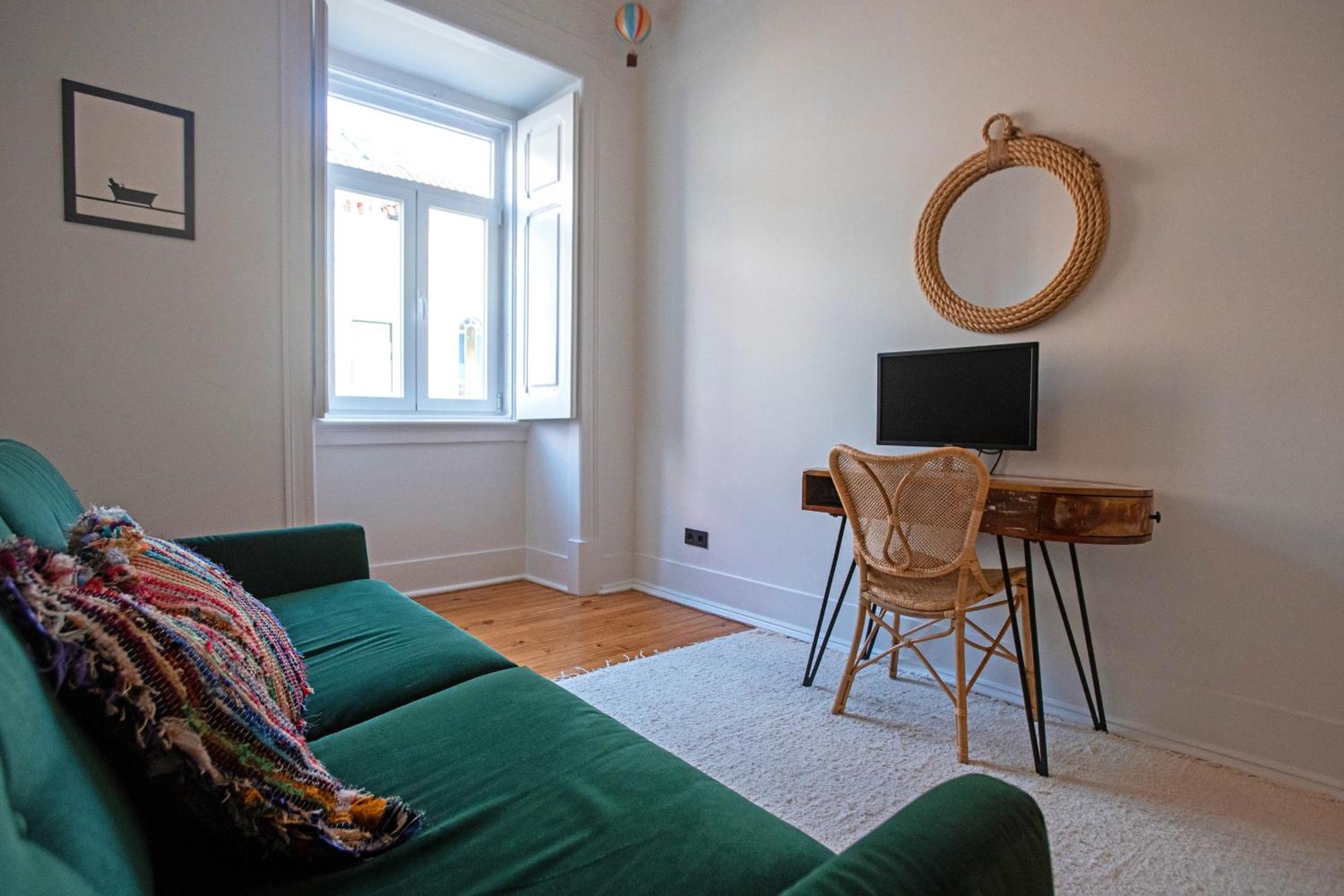 Modern And Luxurious In Apartment Lissabon